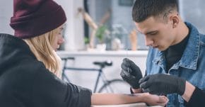 Cómo hacer un buen tatuaje handpoke