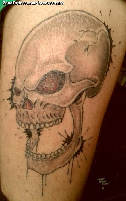 Tattoo photo Skulls, Thigh, Gothic