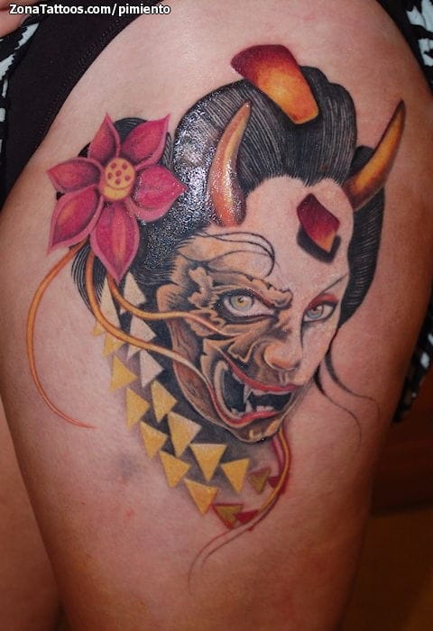 Foto de tatuaje Geishas, Orientales, Muslo