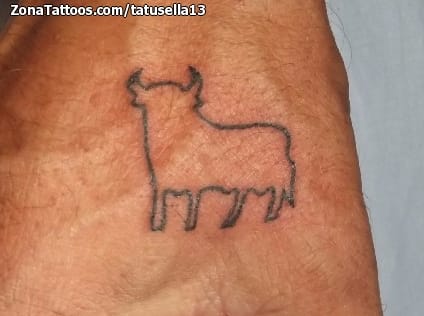 Foto de tatuaje Toros, Mano, Animales