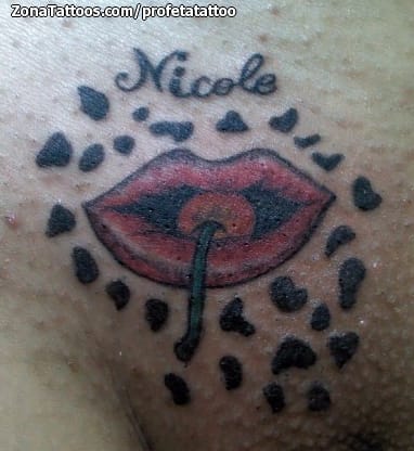 Foto de tatuaje Bocas, Cerezas, Nombres