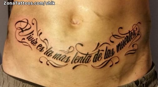 Foto de tatuaje Letras, Frases, Barriga