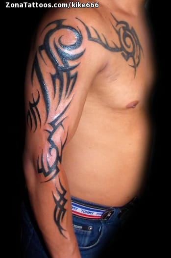 Tatuaje de Tribales, Antebrazo, Brazo