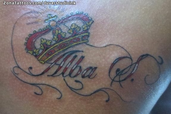 Foto de tatuaje Coronas, Alba, Nombres