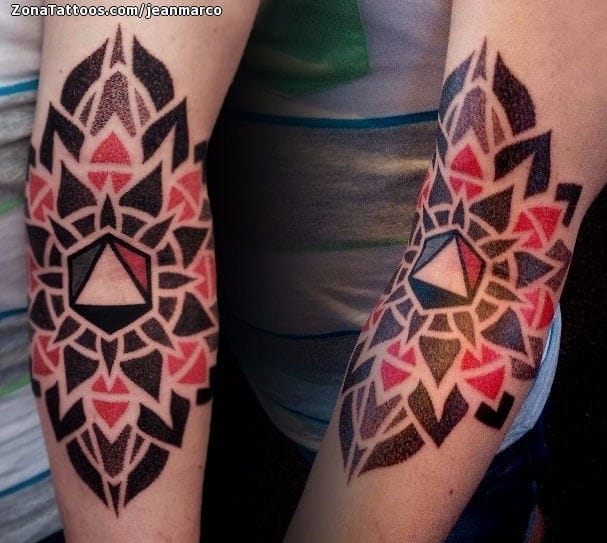 Tattoo photo Geometrics, Mandalas, Pointillism