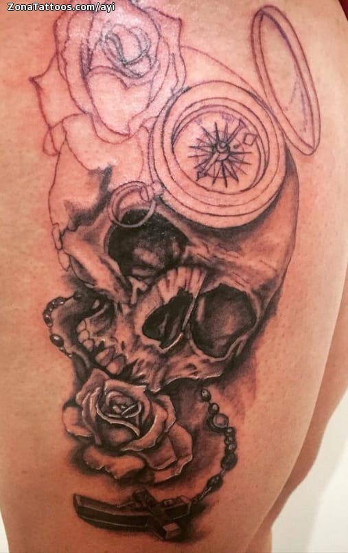 Foto de tatuaje Calaveras, Rosas, Brújulas