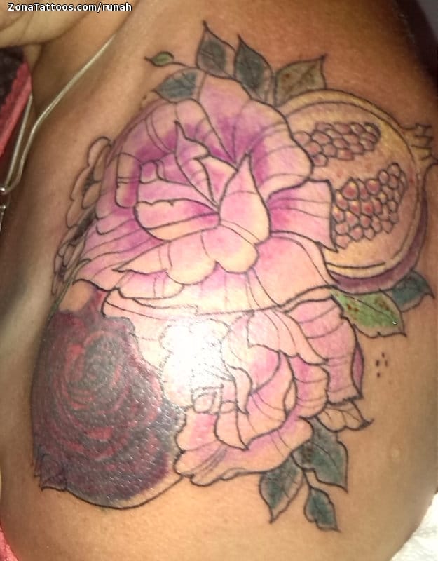 Tattoo photo Flowers, Roses, Shoulder