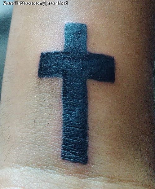 Tatuaje de Cruces, Religiosos