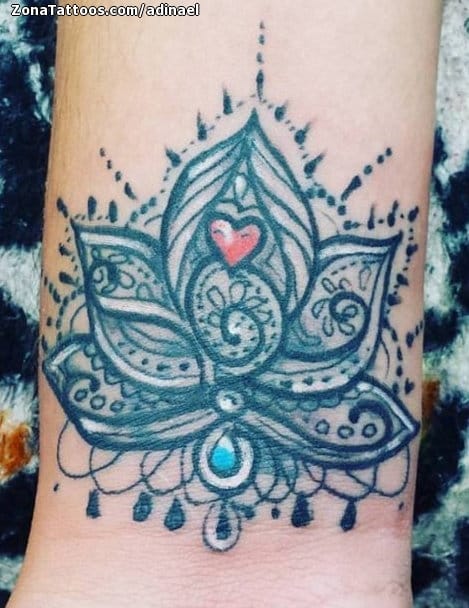 Tattoo photo Mandalas