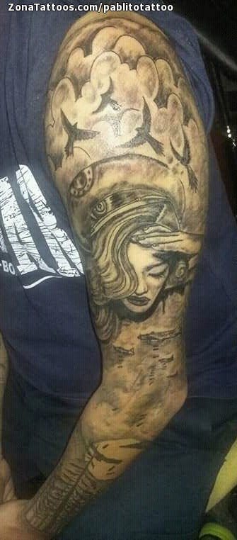 Foto de tatuaje Manga, Rostros, Brazo