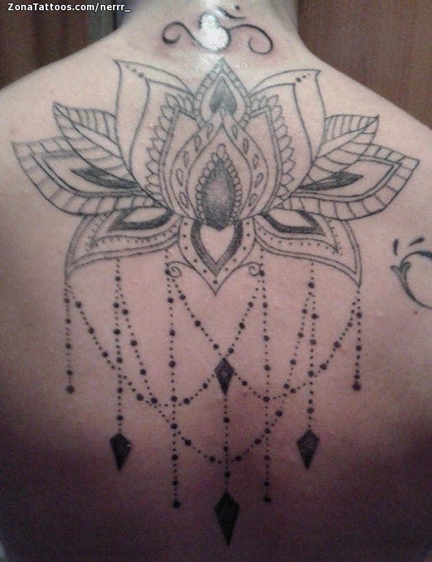 Tattoo photo Mandalas, Back