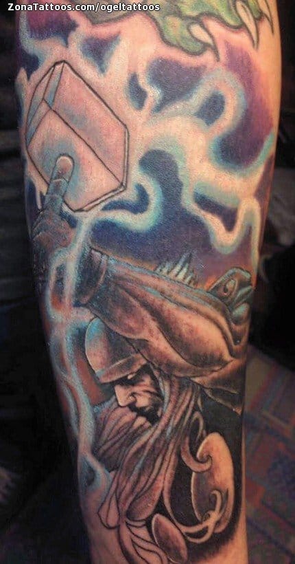 Foto de tatuaje Thor