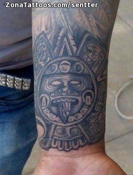 Foto de tatuaje Calendarios, Aztecas, Muñeca