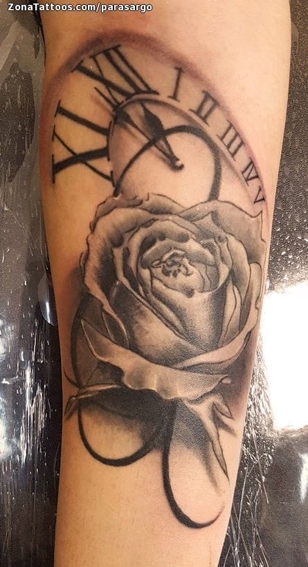 Tatuaje de Rosas, Relojes, Flores