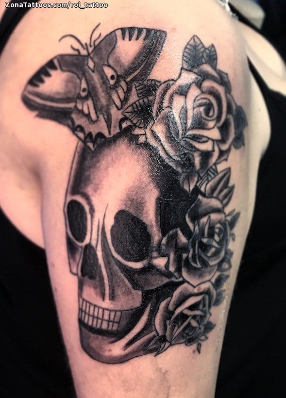 Foto de tatuaje Calaveras, Rosas, Flores