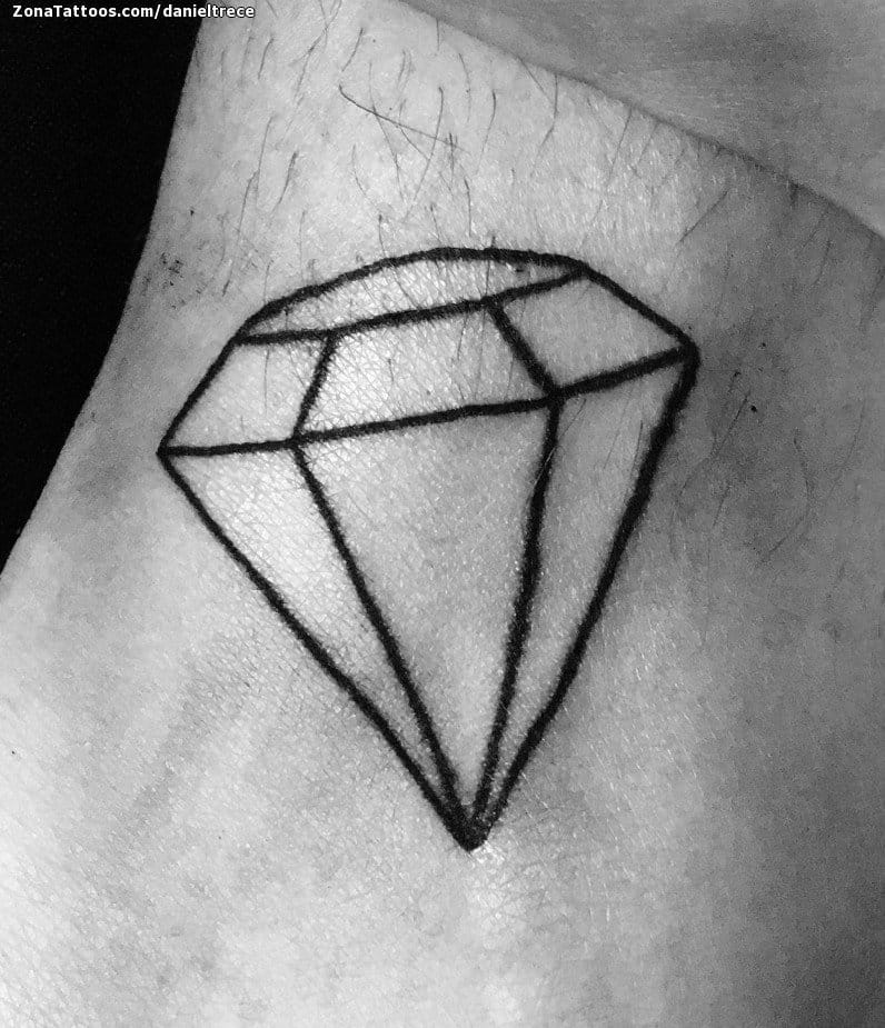 Foto de tatuaje Diamantes, Pequeños