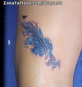 Foto de tatuaje Plumas, Cicatrices, Acuarela