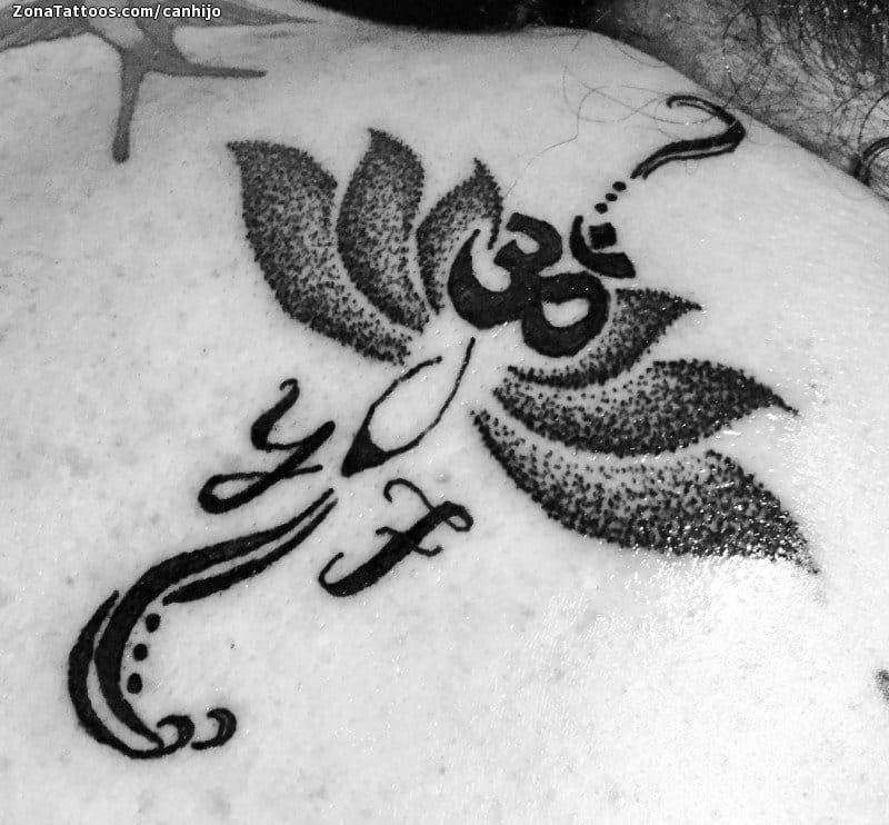 Tattoo photo Lotus, Pointillism, Om