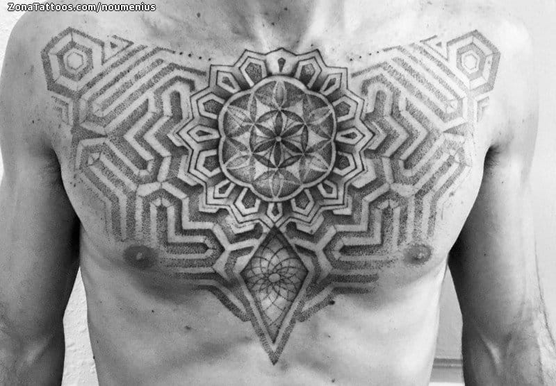 Foto de tatuaje Geométricos, Pecho, Mándalas