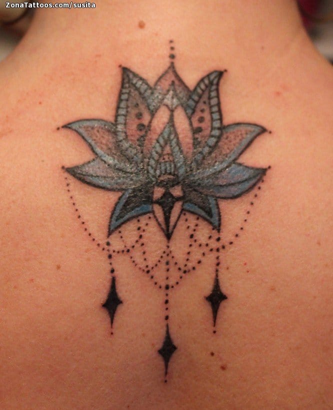 Tattoo photo Lotus, Back