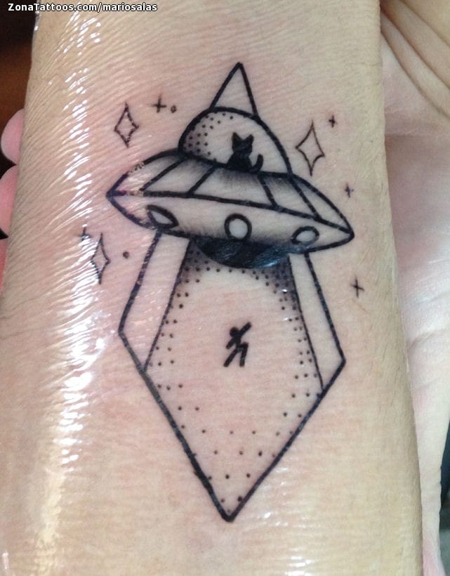 Tattoo photo Aliens, UFOs