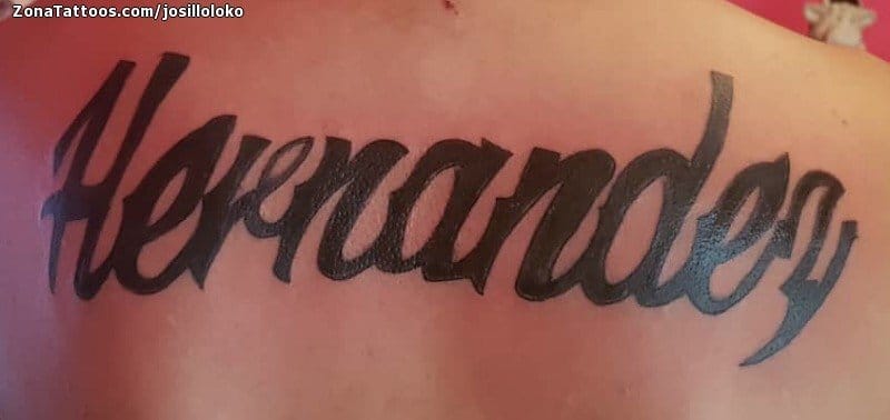 Foto de tatuaje Letras, Espalda