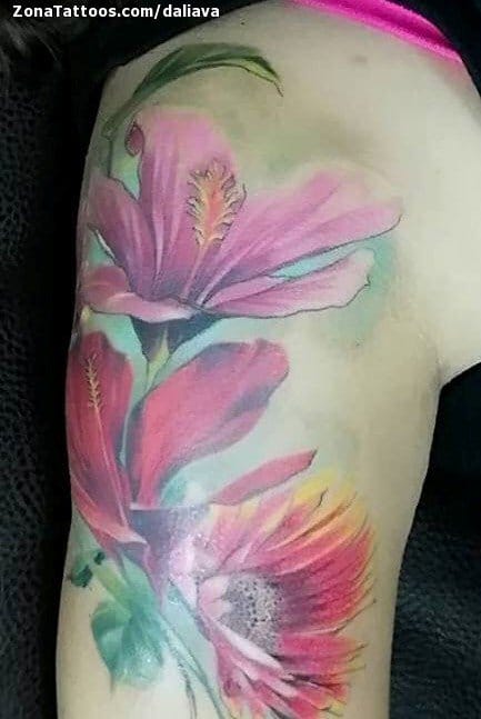 Tattoo photo Flowers, Shoulder