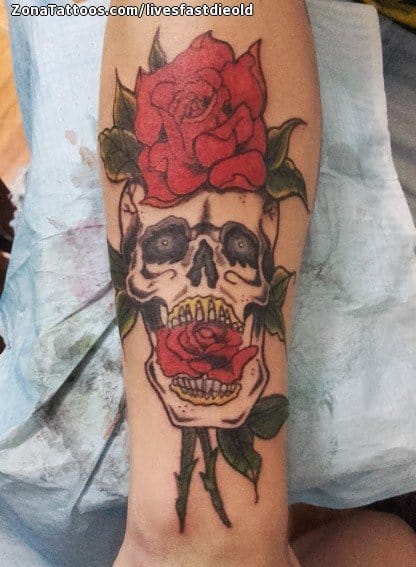 Tattoo photo Skulls, Roses, Flowers