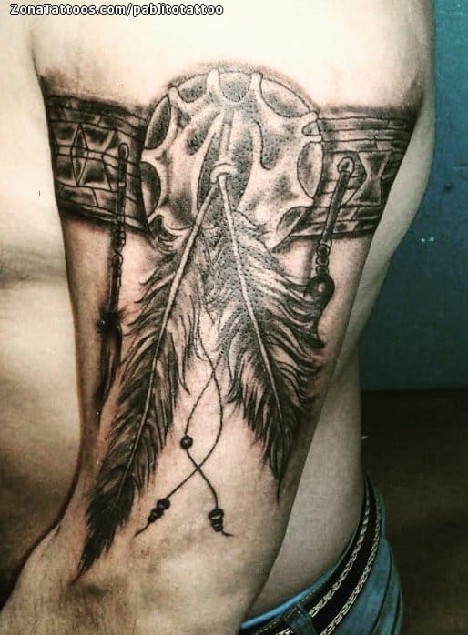 Tatuaje de Brazaletes, Plumas