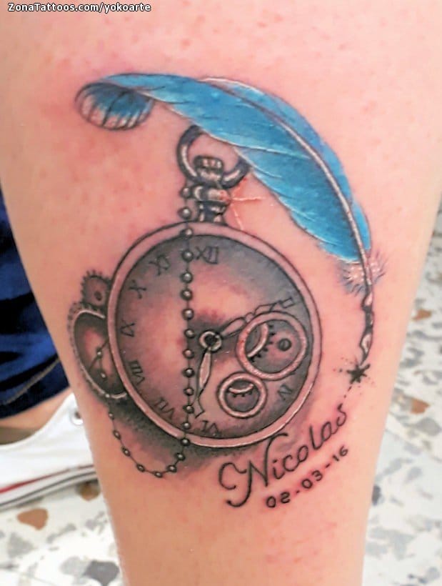 41 Fanciful Clock Tattoos On Back  Tattoo Designs  TattoosBagcom