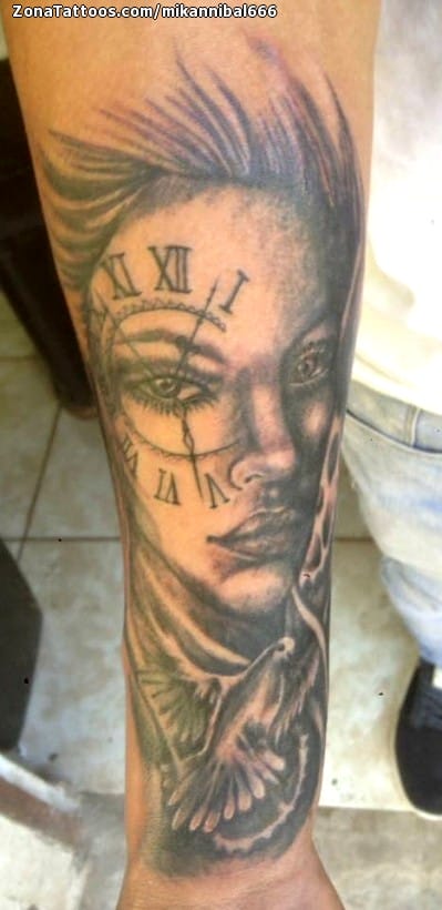 Tattoo photo Faces, Clocks, Girls