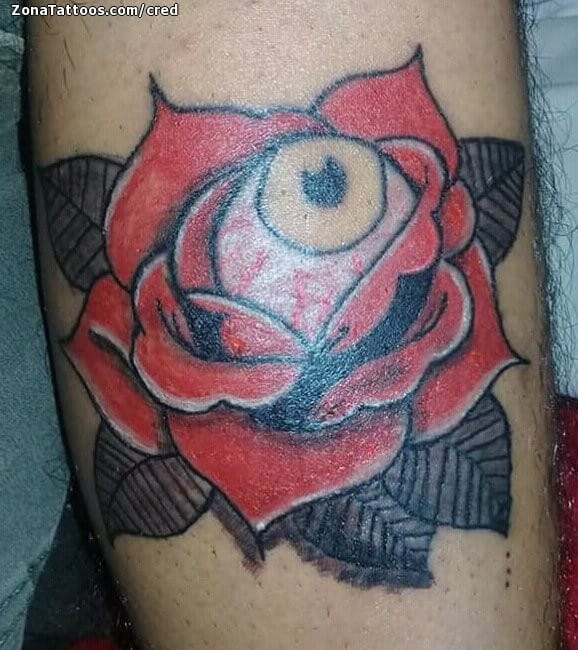 Foto de tatuaje Ojos, Rosas, Flores