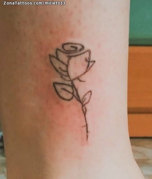 Foto de tatuaje Rosas, Pequeños, Pierna