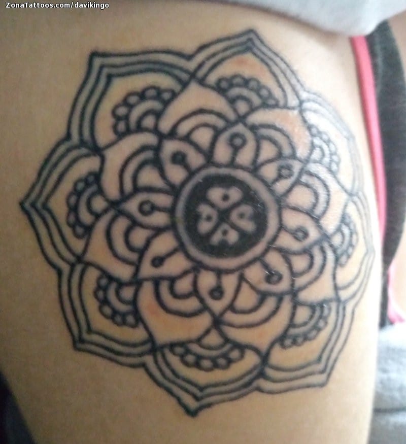 Tattoo photo Mandalas