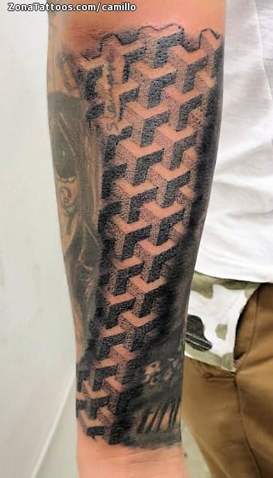 Foto de tatuaje Geométricos, Puntillismo, Antebrazo