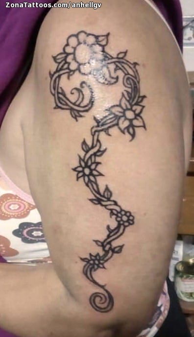 Foto de tatuaje Flores, Enredaderas, Brazo