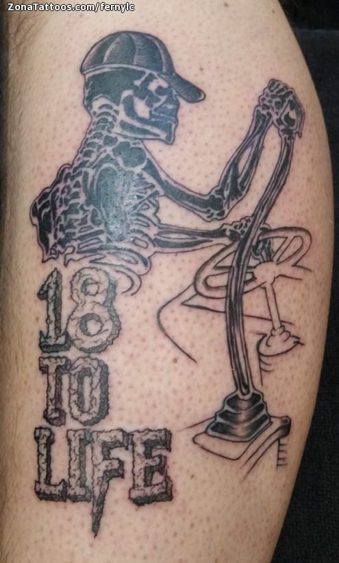 Tattoo photo Skeletons