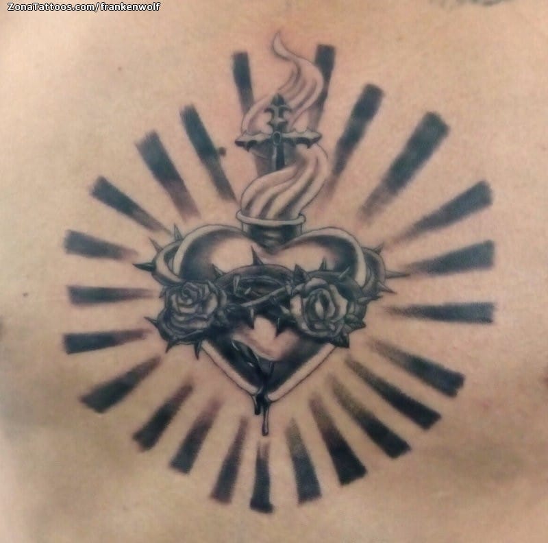 Foto de tatuaje Corazones, Religiosos, Pecho