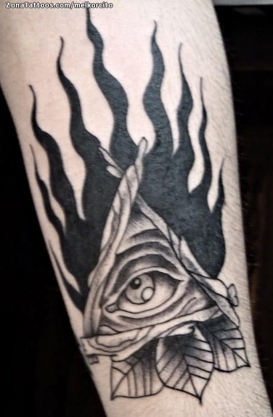 Foto de tatuaje Illuminati, Ojos, Llamas