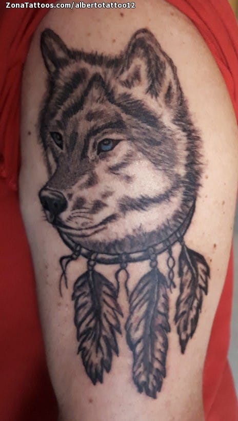 Tattoo photo Wolfs, Animals, Feathers