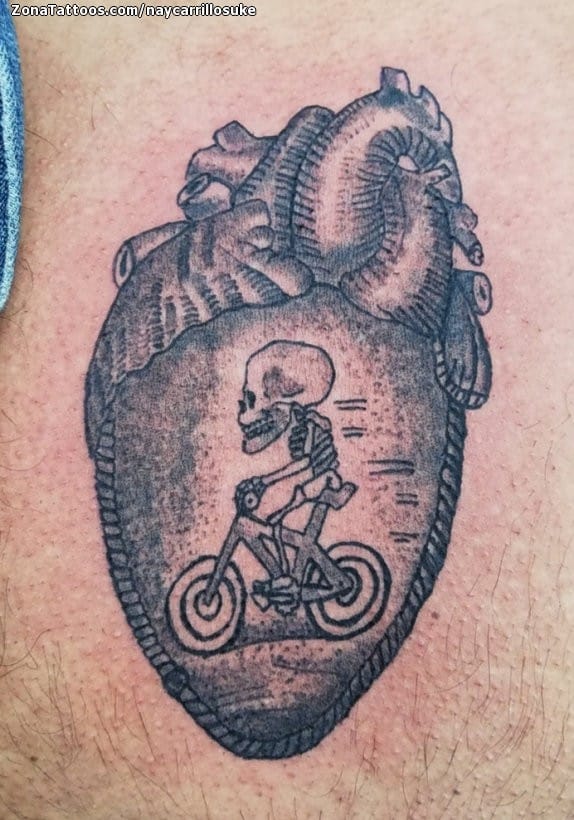 Foto de tatuaje Corazones, Esqueletos, Bicicletas