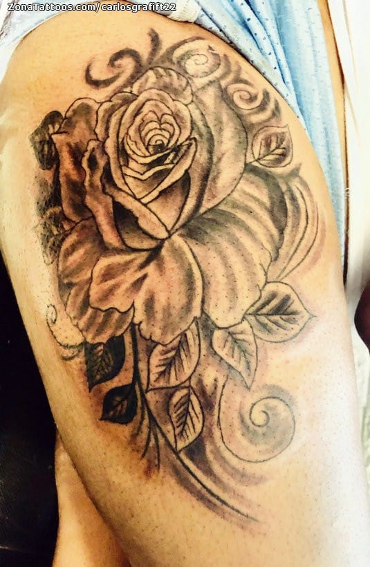 Foto de tatuaje Rosas, Muslo, Flores