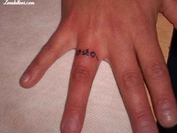 Tattoo photo Fingers