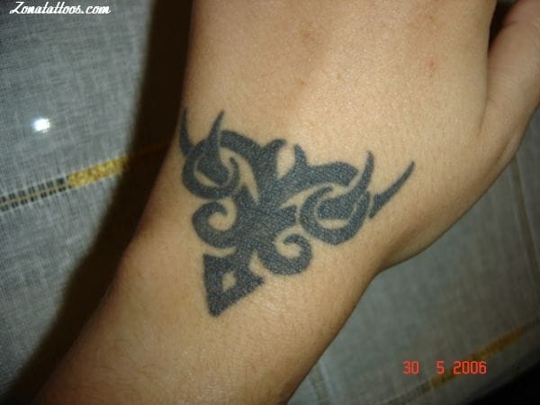 Tattoo of Tribal, Wrist