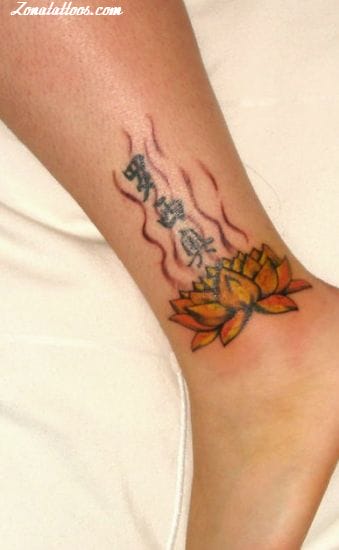 Foto de tatuaje Lotos, Flores, Kanjis