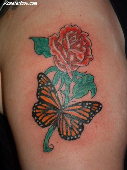Foto de tatuaje Rosas, Flores, Mariposas