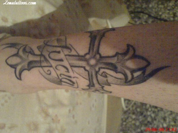 Foto de tatuaje Cruces