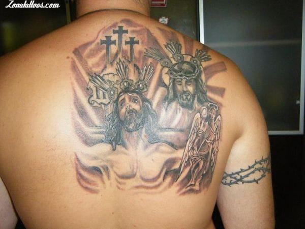 Foto de tatuaje Espalda, Cristos, Religiosos