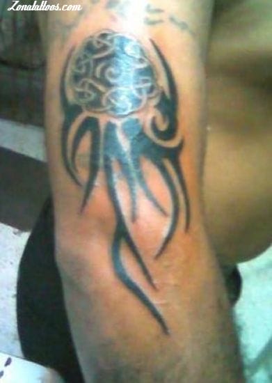 Tattoo photo Tribal, Celtic