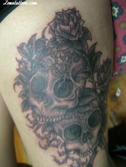 Tattoo photo Skulls, Roses